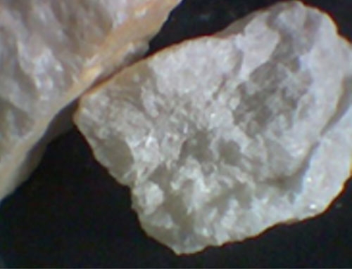 菱镁石